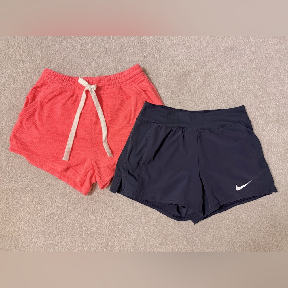 Bundle: two shorts, xs.